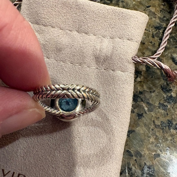 David Yurman Blue Topaz Ring with Diamonds - Size 7 - Picture 3 of 4